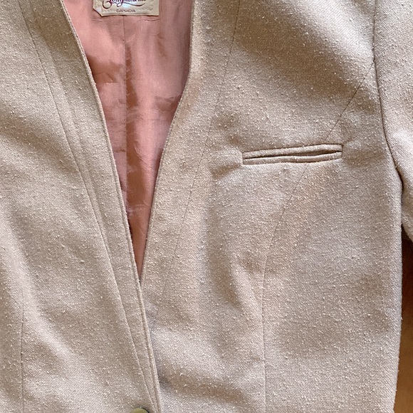 Vintage Made in Canada Dusty Rose Blazer - Picture 3 of 8